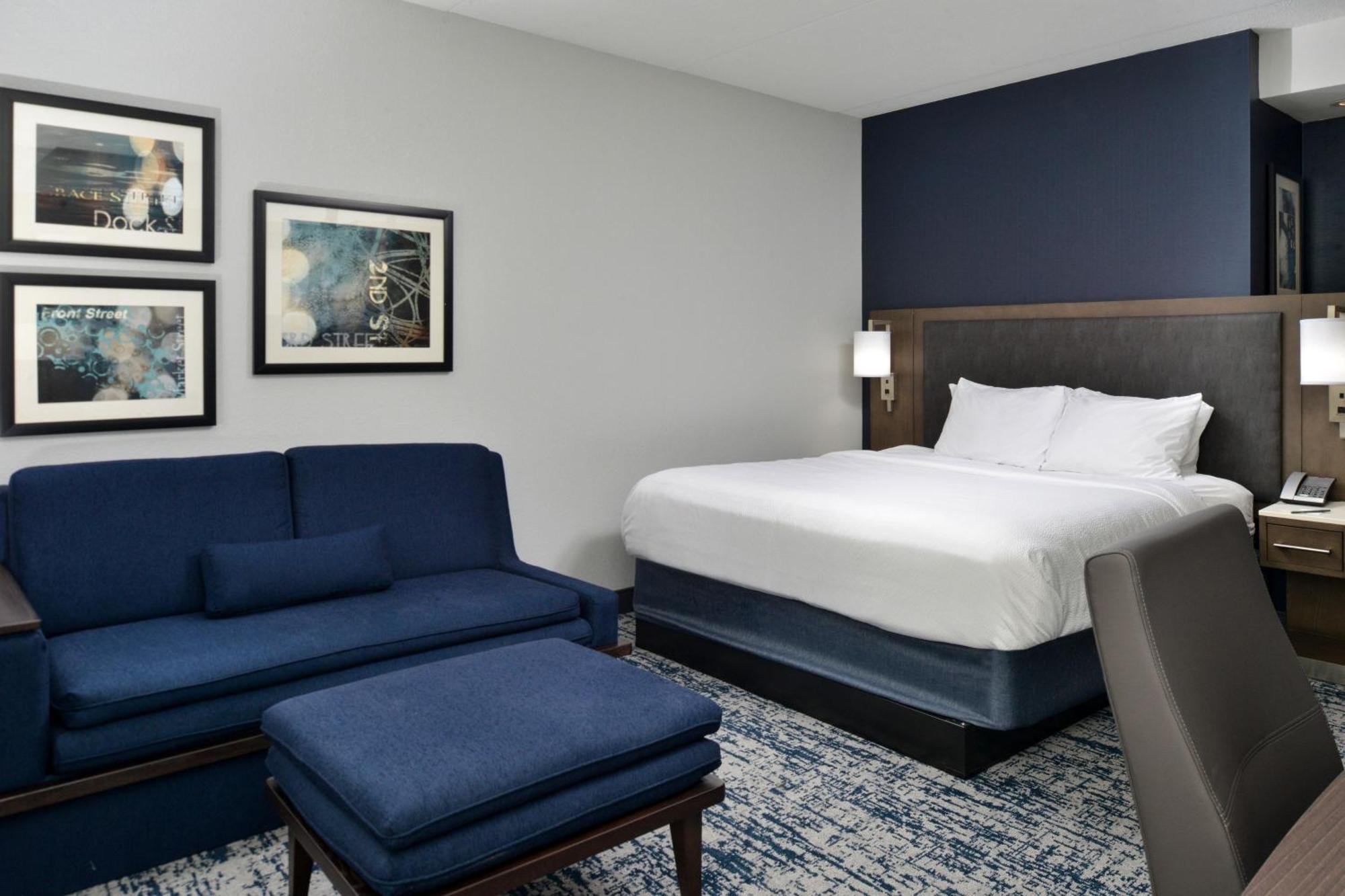Courtyard By Marriott Wilmington Downtown/Historic District Hotel Exterior photo